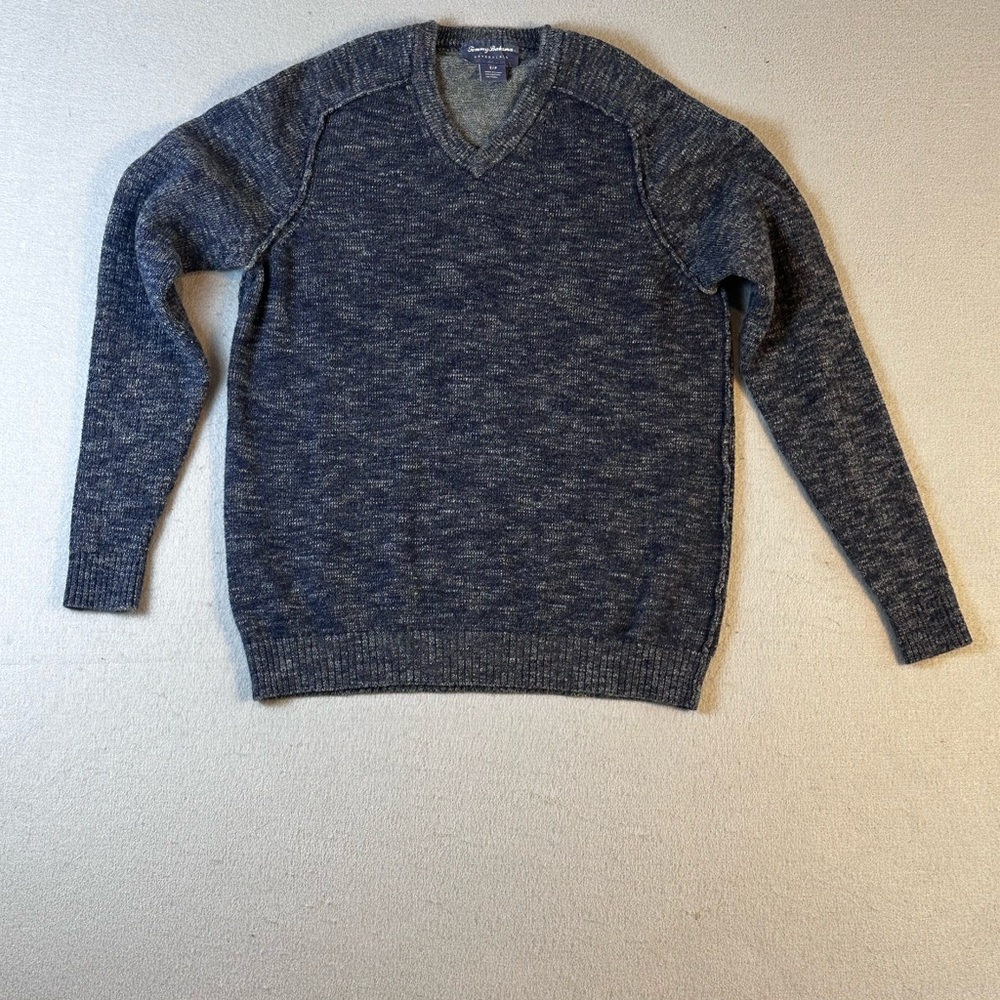 Tommy Bahama V-Neck Sweater in Heathered Blue Cotton Wool blend.